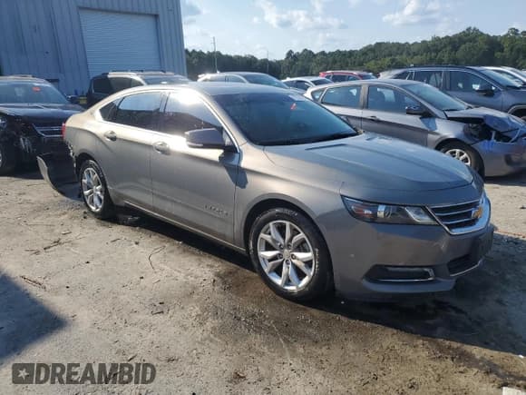 ✅ 2019 Chevrolet Impala LT • VIN: 1G11Z5S30KU121629 • Лот: 72233504. Опубликован ранее на Copart с пробегом 105 233 миль. Бесплатный доступ к архиву аукционных продаж из США и подробный отчёт об истории автомобиля на DreamBid. Изображение 4.