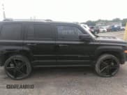 ✅ 2017 Jeep Patriot Sport • VIN: 1C4NJPBA5HD189718 • Lot: 42144139. Listed on IAAI with 48,094 mi. Free auction sales archive from the USA and detailed vehicle history report at DreamBid. Image 13.