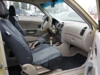 2002 Hyundai Accent GS с VIN KMHCG35CX2U199532, выставлен на аукционе IAAI как лот 41839270 с пробегом 200 232 миль миль и . История ставок и продаж доступна на DreamBid. Изображение 5.