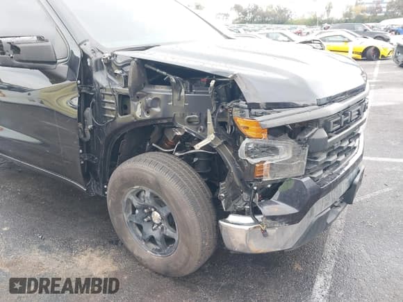 ✅ 2022 Chevrolet Silverado 1500 Work Truck • VIN: 1GCPAAEKXNZ620093 • Lot: 41507676. Wystawiony na IAAI z przebiegiem 34 699 mil. Bezpłatny archiwum sprzedaży aukcyjnych z USA i szczegółowy raport historii pojazdu na DreamBid. Zdjęcie 6.