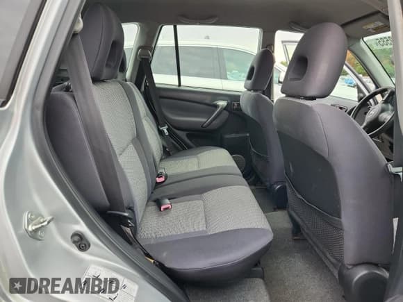 ✅ 2005 Toyota RAV4 • VIN: JTEGD20V150094371 • Лот: 91229585. Опубликован ранее на Copart с пробегом 213 916 миль. Бесплатный доступ к архиву аукционных продаж из США и подробный отчёт об истории автомобиля на DreamBid. Изображение 10.