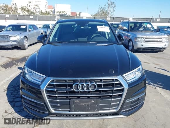 ✅ 2018 Audi Q5 Premium • VIN: WA1ANAFY5J2001282 • Лот: 43487016. Опубликован ранее на IAAI с пробегом 41 754 миль. Бесплатный доступ к архиву аукционных продаж из США и подробный отчёт об истории автомобиля на DreamBid. Изображение 12.
