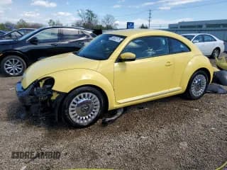 ✅ 2014 Volkswagen Beetle 1.8T • VIN: 3VWJ07AT2EM638404 • Lot: 55652175. Listed on Copart with 144,782 mi. Free auction sales archive from the USA and detailed vehicle history report at DreamBid. Image 1.