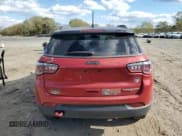 ✅ 2017 Jeep Compass Trailhawk • VIN: 3C4NJDDB7HT635267 • Lot: 89652195. Wystawiony na Copart z przebiegiem 90 285 mil. Bezpłatny archiwum sprzedaży aukcyjnych z USA i szczegółowy raport historii pojazdu na DreamBid. Zdjęcie 6.