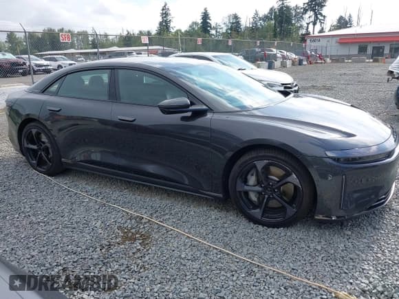 ✅ 2025 Lucid Air Touring • VIN: 50EA1TEA9SA009440 • Лот: 42773527. Опубликован ранее на IAAI с пробегом 2 200 миль. Бесплатный доступ к архиву аукционных продаж из США и подробный отчёт об истории автомобиля на DreamBid. Изображение 13.