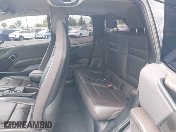 ✅ 2015 BMW i3 • VIN: WBY1Z2C51FV555949 • Лот: 42762156. Опубликован ранее на IAAI с пробегом 42 064 миль. Бесплатный доступ к архиву аукционных продаж из США и подробный отчёт об истории автомобиля на DreamBid. Изображение 8.