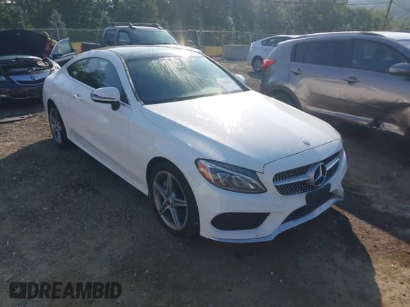 ✅ 2017 Mercedes-Benz C 300 • VIN: WDDWJ4KB2HF488590 • Lot: 42949374. Listed on IAAI with 119,429 mi. Free auction sales archive from the USA and detailed vehicle history report at DreamBid. Image 1.