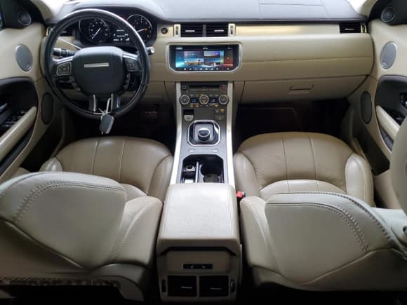 ✅ 2017 Land Rover Range Rover Evoque SE • VIN: SALVP2BG4HH215989 • Lot: 84785185. Wystawiony na Copart z przebiegiem 95 981 mil. Bezpłatny archiwum sprzedaży aukcyjnych z USA i szczegółowy raport historii pojazdu na DreamBid. Zdjęcie 8.