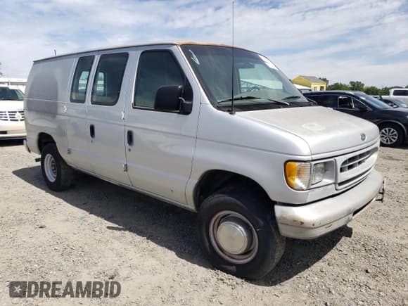 ✅ 2001 Ford Econoline Cargo • VIN: 1FTNE24201HA27491 • Лот: 52409965. Опубликован ранее на Copart с пробегом 143 467 миль. Бесплатный доступ к архиву аукционных продаж из США и подробный отчёт об истории автомобиля на DreamBid. Изображение 4.