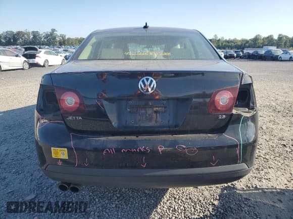 ✅ 2010 Volkswagen Jetta SE • VIN: 3VWRX7AJ0AM038178 • Lot: 71952315. Wystawiony na Copart z przebiegiem 124 780 mil. Bezpłatny archiwum sprzedaży aukcyjnych z USA i szczegółowy raport historii pojazdu na DreamBid. Zdjęcie 6.