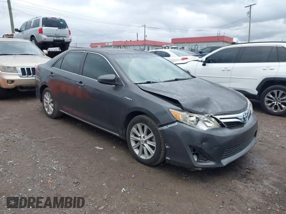 ✅ 2012 Toyota Camry LE • VIN: 4T1BD1FK6CU041351 • Lot: 43767321. Listed on IAAI with 307,810 mi. Free auction sales archive from the USA and detailed vehicle history report at DreamBid. Image 13.
