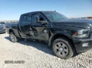 ✅ 2018 Ram 3500 Laramie • VIN: 3C63R3ML5JG164325 • Lot: 63039965. Wystawiony na Copart z przebiegiem 96 689 mil. Bezpłatny archiwum sprzedaży aukcyjnych z USA i szczegółowy raport historii pojazdu na DreamBid. Zdjęcie 13.