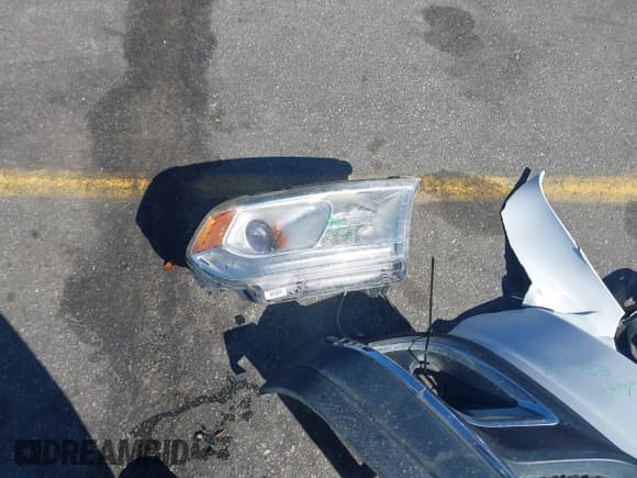 ✅ 2014 Dodge Durango Special Service • VIN: 1C4RDJFG2EC501774 • Lot: 41560049. Wystawiony na IAAI z przebiegiem 138 431 mil. Bezpłatny archiwum sprzedaży aukcyjnych z USA i szczegółowy raport historii pojazdu na DreamBid. Zdjęcie 18.