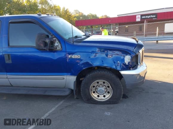 ✅ 1999 Ford F-250 XL • VIN: 1FTNX20F6XEA05217 • Lot: 43423878. Listed on IAAI with 340,375 mi. Free auction sales archive from the USA and detailed vehicle history report at DreamBid. Image 15.