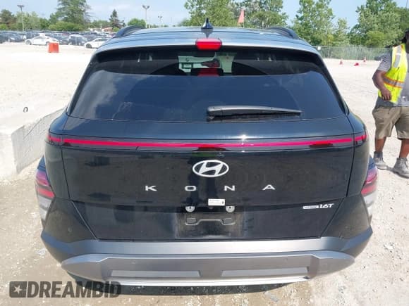 ✅ 2025 Hyundai Kona Limited • VIN: KM8HECA38SU195321 • Lot: 42868455. Listed on IAAI with 12,821 mi. Free auction sales archive from the USA and detailed vehicle history report at DreamBid. Image 16.