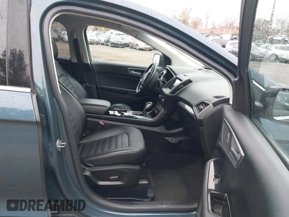 ✅ 2016 Ford Edge SEL • VIN: 2FMPK3J98GBB48909 • Lot: 43756884. Wystawiony na IAAI z przebiegiem 149 355 mil. Bezpłatny archiwum sprzedaży aukcyjnych z USA i szczegółowy raport historii pojazdu na DreamBid. Zdjęcie 5.