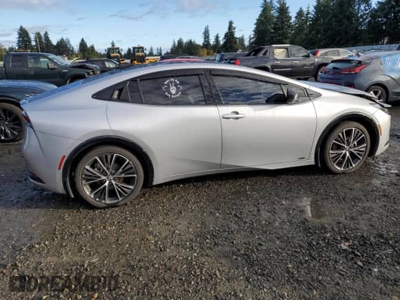 2024 Toyota Prius Limited с VIN JTDADABU0R3007511, выставлен на аукционе Copart как лот 84831855 с пробегом 37 084 миль миль и Списание • Salvage title. История ставок и продаж доступна на DreamBid. Изображение 3.