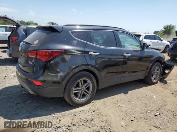✅ 2018 Hyundai Santa Fe 2.4L • VIN: 5NMZUDLB4JH088410 • Лот: 60093374. Опубликован ранее на Copart с пробегом 45 483 миль. Бесплатный доступ к архиву аукционных продаж из США и подробный отчёт об истории автомобиля на DreamBid. Изображение 3.