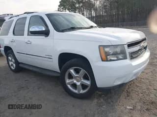 2010 Chevrolet Tahoe LTZ с VIN 1GNUCCE09AR108348, выставлен на аукционе IAAI как лот 41839513 с пробегом 199 458 миль миль и . История ставок и продаж доступна на DreamBid. Изображение 1.