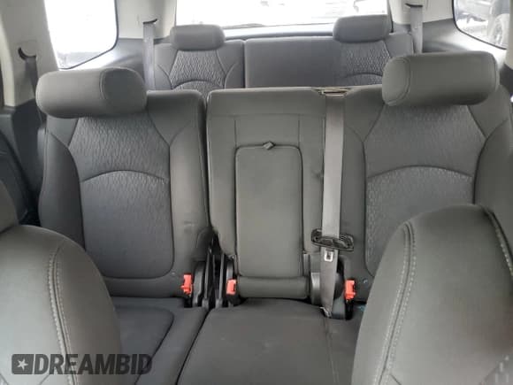 ✅ 2014 GMC Acadia SLE • VIN: 1GKKRNED9EJ359103 • Lot: 67807315. Listed on Copart with 194,433 mi. Free auction sales archive from the USA and detailed vehicle history report at DreamBid. Image 10.