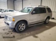 ✅ 2005 Ford Explorer Limited • VIN: 1FMZU75K75UA24452 • Лот: 80117715. Опубликован ранее на Copart с пробегом 81 327 миль. Бесплатный доступ к архиву аукционных продаж из США и подробный отчёт об истории автомобиля на DreamBid. Изображение 1.