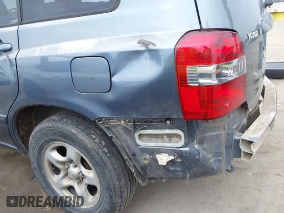 ✅ 2006 Toyota Highlander w/3rd Row • VIN: JTEDD21A760139832 • Лот: 42207891. Опубликован ранее на IAAI с пробегом 262 302 миль. Бесплатный доступ к архиву аукционных продаж из США и подробный отчёт об истории автомобиля на DreamBid. Изображение 16.