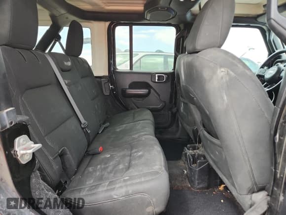 ✅ 2020 Jeep Wrangler Unlimited Sport S • VIN: 1C4HJXDN0LW279837 • Lot: 70467875. Listed on Copart with 110,911 mi. Free auction sales archive from the USA and detailed vehicle history report at DreamBid. Image 10.