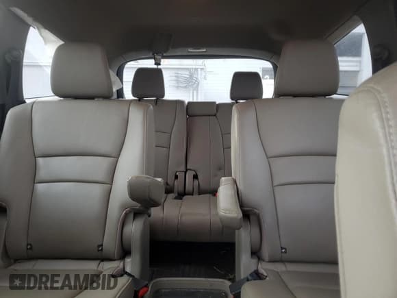 ✅ 2020 Honda Pilot Touring 7-Passenger • VIN: 5FNYF5H64LB023309 • Lot: 93336365. Listed on Copart with 66,393 mi. Free auction sales archive from the USA and detailed vehicle history report at DreamBid. Image 10.