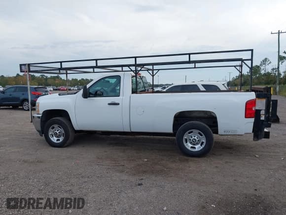 ✅ 2013 Chevrolet Silverado 2500HD Work Truck • VIN: 1GC0CVCG3DF245777 • Lot: 43655870. Listed on IAAI with 288,855 mi. Free auction sales archive from the USA and detailed vehicle history report at DreamBid. Image 14.