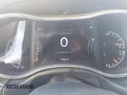 ✅ 2015 Jeep Grand Cherokee Laredo • VIN: 1C4RJFAG0FC238196 • Lot: 43329436. Wystawiony na IAAI z przebiegiem 77 535 mil. Bezpłatny archiwum sprzedaży aukcyjnych z USA i szczegółowy raport historii pojazdu na DreamBid. Zdjęcie 7.