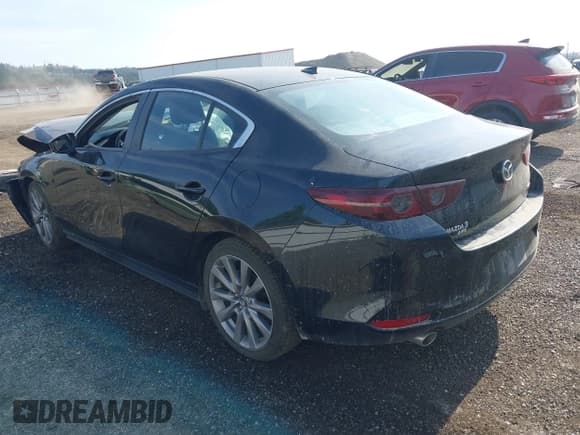 ✅ 2020 Mazda 3 Preferred • VIN: 3MZBPBDM2LM133399 • Лот: 42513595. Опубликован ранее на IAAI с пробегом 70 814 миль. Бесплатный доступ к архиву аукционных продаж из США и подробный отчёт об истории автомобиля на DreamBid. Изображение 3.