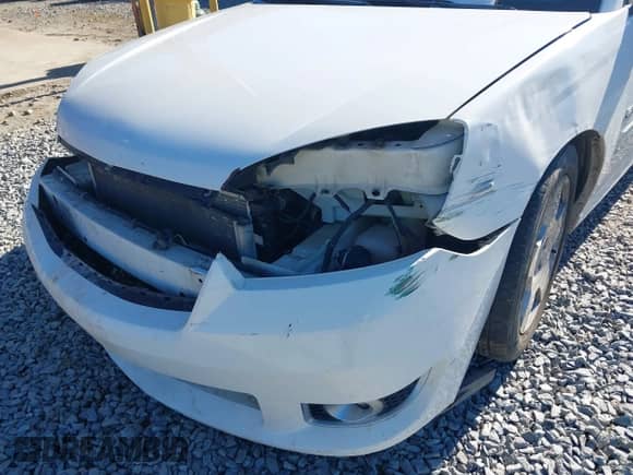 2006 Chevrolet Malibu SS z VIN 1G1ZW53156F245866, wystawiony jako IAAI lot #41349782 z przebiegiem 207 906 mil mil oraz . Historia ofert i sprzedaży dostępna na DreamBid. Obrazek 6.