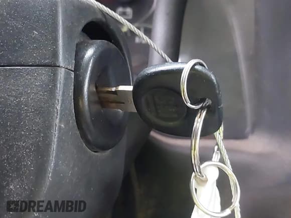 ✅ 2013 Chevrolet Express Cargo • VIN: 1GCWGFCA3D1121568 • Lot: 43664806. Listed on IAAI with 235,167 mi. Free auction sales archive from the USA and detailed vehicle history report at DreamBid. Image 11.