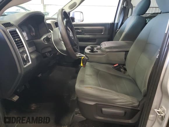 ✅ 2015 Ram 1500 SLT • VIN: 1C6RR6GG4FS552849 • Lot: 66852605. Wystawiony na Copart z przebiegiem Nie podano. Bezpłatny archiwum sprzedaży aukcyjnych z USA i szczegółowy raport historii pojazdu na DreamBid. Zdjęcie 7.