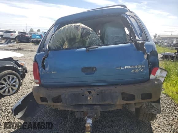 ✅ 2003 Dodge Durango R/T • VIN: 1D4HS78Z63F584126 • Lot: 70716794. Wystawiony na Copart z przebiegiem Nie podano. Bezpłatny archiwum sprzedaży aukcyjnych z USA i szczegółowy raport historii pojazdu na DreamBid. Zdjęcie 6.