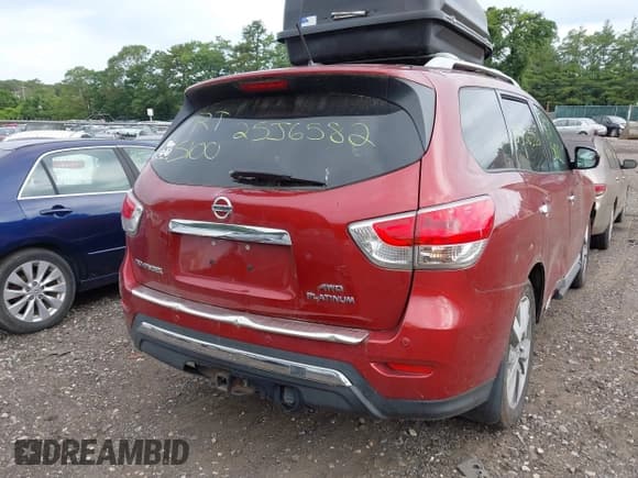 ✅ 2014 Nissan Pathfinder Platinum • VIN: 5N1AR2MM0EC666232 • Lot: 42620265. Listed on IAAI with Not provided. Free auction sales archive from the USA and detailed vehicle history report at DreamBid. Image 14.
