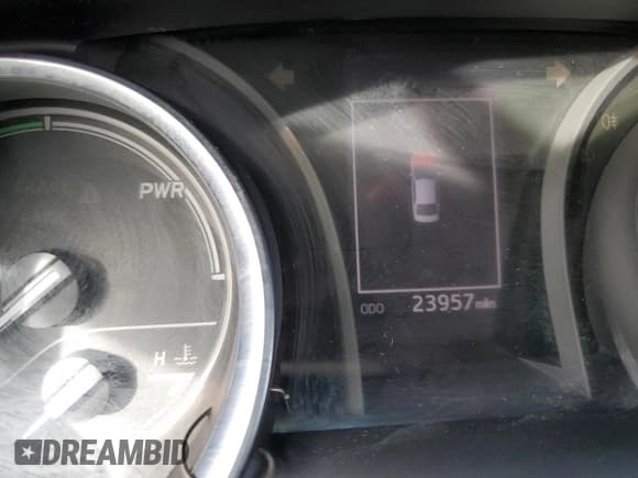 ✅ 2018 Toyota Camry Hybrid LE • VIN: 4T1B31HK1JU506423 • Лот: 91330005. Опубликован ранее на Copart с пробегом 23 957 миль. Бесплатный доступ к архиву аукционных продаж из США и подробный отчёт об истории автомобиля на DreamBid. Изображение 9.