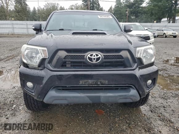 ✅ 2013 Toyota Tacoma • VIN: 3TMLU4EN8DM110116 • Lot: 94744585. Listed on Copart with 123,623 mi. Free auction sales archive from the USA and detailed vehicle history report at DreamBid. Image 5.