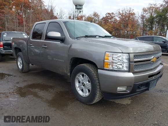 ✅ 2013 Chevrolet Silverado 1500 LTZ • VIN: 3GCPKTE73DG208469 • Lot: 43595097. Listed on IAAI with 190,312 mi. Free auction sales archive from the USA and detailed vehicle history report at DreamBid. Image 1.