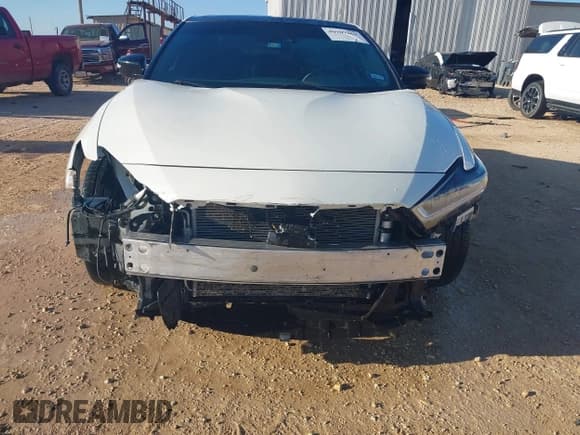 ✅ 2020 Nissan Maxima SR • VIN: 1N4AA6EVXLC365710 • Lot: 40969464. Wystawiony na IAAI z przebiegiem 74 320 mil. Bezpłatny archiwum sprzedaży aukcyjnych z USA i szczegółowy raport historii pojazdu na DreamBid. Zdjęcie 6.