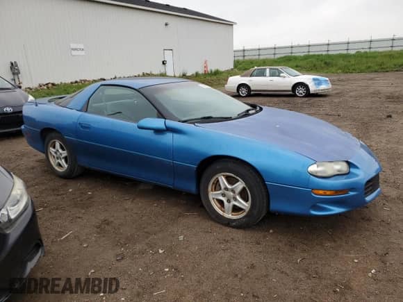 1999 Chevrolet Camaro z VIN 2G1FP22K4X2114553, wystawiony jako Copart lot #58664935 z przebiegiem 147 118 mil mil oraz Czysty tytuł • Clean title. Historia ofert i sprzedaży dostępna na DreamBid. Obrazek 4.