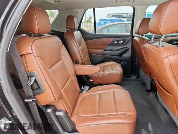 ✅ 2019 Chevrolet Traverse High Country • VIN: 1GNEVJKW7KJ197820 • Lot: 68452395. Listed on Copart with 116,032 mi. Free auction sales archive from the USA and detailed vehicle history report at DreamBid. Image 11.