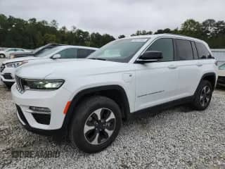 2024 Jeep Grand Cherokee with VIN 1C4RJYB67R8516102, listed as a Copart auction lot 85571355 with 62,837 mi miles and Clean title. Bid and sale history available at DreamBid. Image 1.