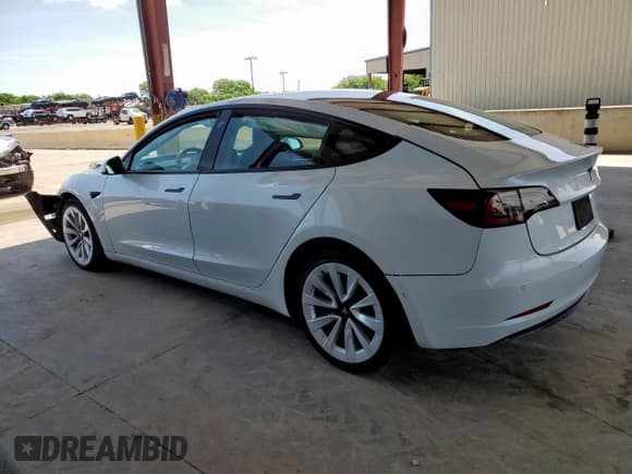 ✅ 2022 Tesla Model 3 • VIN: 5YJ3E1EA3NF290670 • Lot: 59044415. Wystawiony na Copart z przebiegiem 160 355 mil. Bezpłatny archiwum sprzedaży aukcyjnych z USA i szczegółowy raport historii pojazdu na DreamBid. Zdjęcie 2.