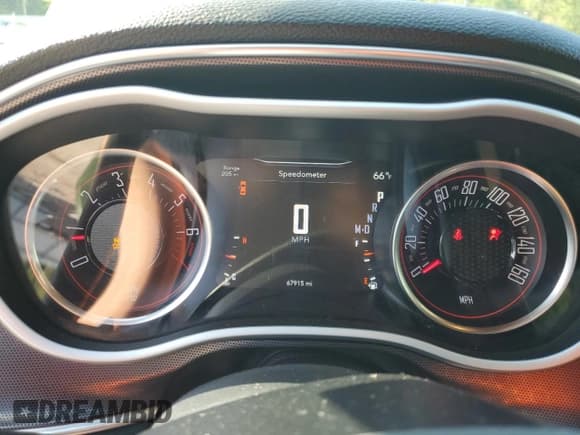 ✅ 2018 Dodge Challenger GT • VIN: 2C3CDZGG5JH168999 • Lot: 71379054. Wystawiony na Copart z przebiegiem 67 915 mil. Bezpłatny archiwum sprzedaży aukcyjnych z USA i szczegółowy raport historii pojazdu na DreamBid. Zdjęcie 9.