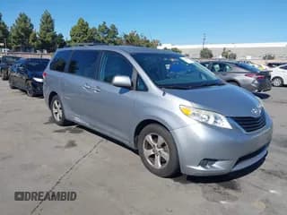 ✅ 2012 Toyota Sienna LE AAS • VIN: 5TDKK3DC0CS278679 • Lot: 43439357. Listed on IAAI with 145,783 mi. Free auction sales archive from the USA and detailed vehicle history report at DreamBid. Image 1.