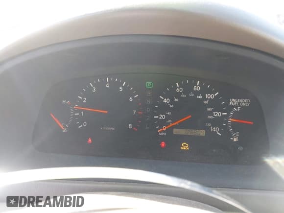 ✅ 2000 Lexus ES 300 • VIN: JT8BF28G8Y0240797 • Lot: 43671979. Listed on IAAI with 126,904 mi. Free auction sales archive from the USA and detailed vehicle history report at DreamBid. Image 7.