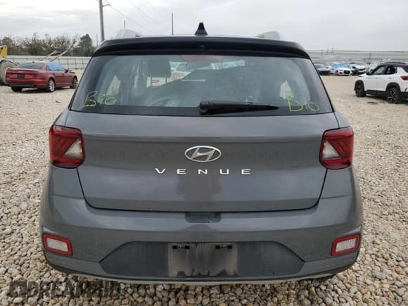 ✅ 2022 Hyundai Venue Limited • VIN: KMHRC8A35NU132981 • Lot: 83017264. Listed on Copart with Not provided. Free auction sales archive from the USA and detailed vehicle history report at DreamBid. Image 6.
