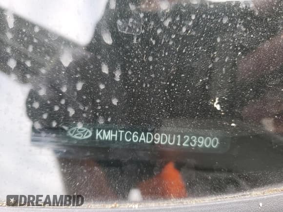 ✅ 2013 Hyundai Veloster w/Gray Int • VIN: KMHTC6AD9DU123900 • Lot: 79906394. Wystawiony na Copart z przebiegiem 103 950 mil. Bezpłatny archiwum sprzedaży aukcyjnych z USA i szczegółowy raport historii pojazdu na DreamBid. Zdjęcie 15.