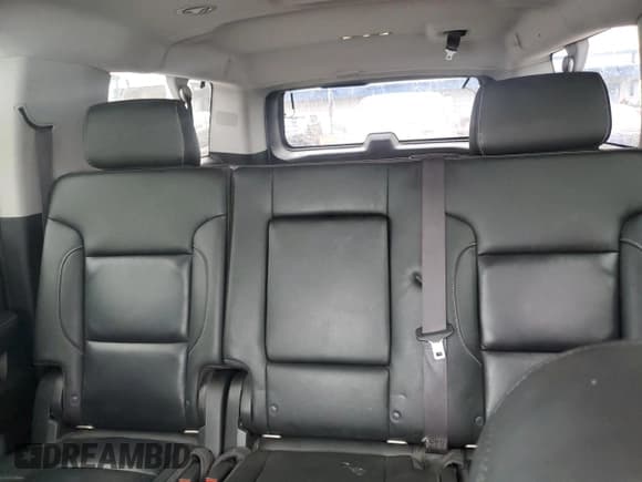 ✅ 2016 Chevrolet Suburban LT • VIN: 1GNSKHKC2GR285628 • Lot: 82416725. Listed on Copart with 150,747 mi. Free auction sales archive from the USA and detailed vehicle history report at DreamBid. Image 10.